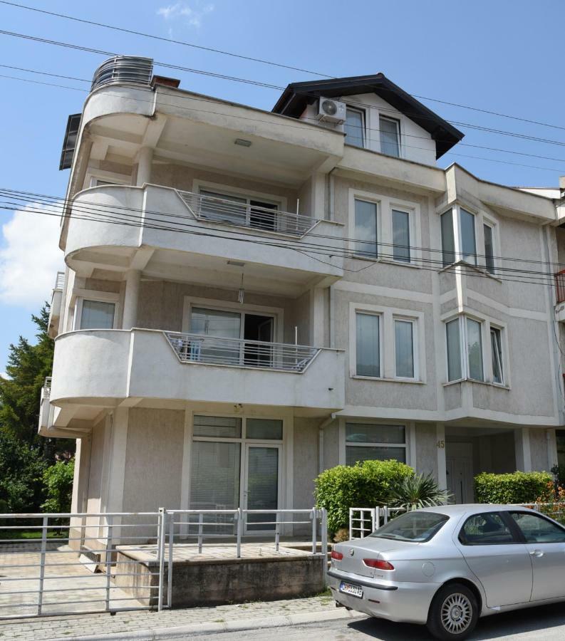 Mihail'S Apartments In Ohrid - 1 Dış mekan fotoğraf